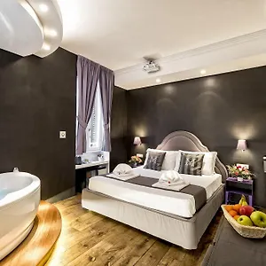 Magenta Luxury Sant'anna Rome